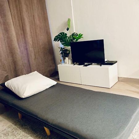 New Studio Like Hotel Room “Paris Expo “ Porte De Versaille Esterno foto